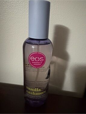 eos Vanilla Cashmere Body Mist - Lavender Purple